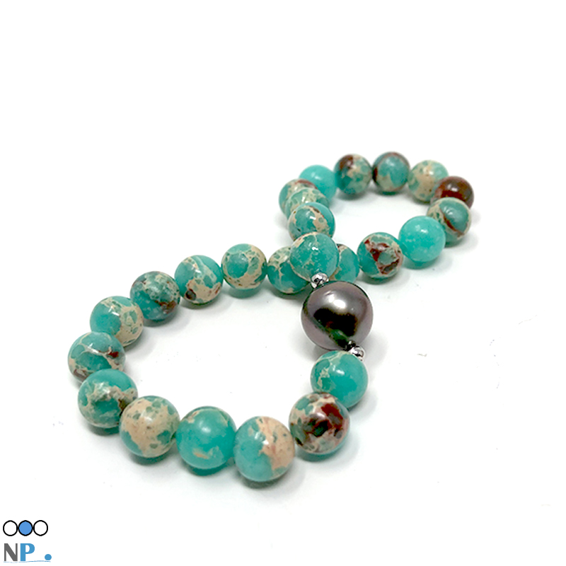 Bracelet d'une perle de Tahiti Baroque de 11,5 mm et un rang de Perle de Jaspe, pierre de sédiment de la mer verte